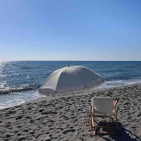 « la De Jane » Au Bord De Appartamento Lucciana (Corsica)